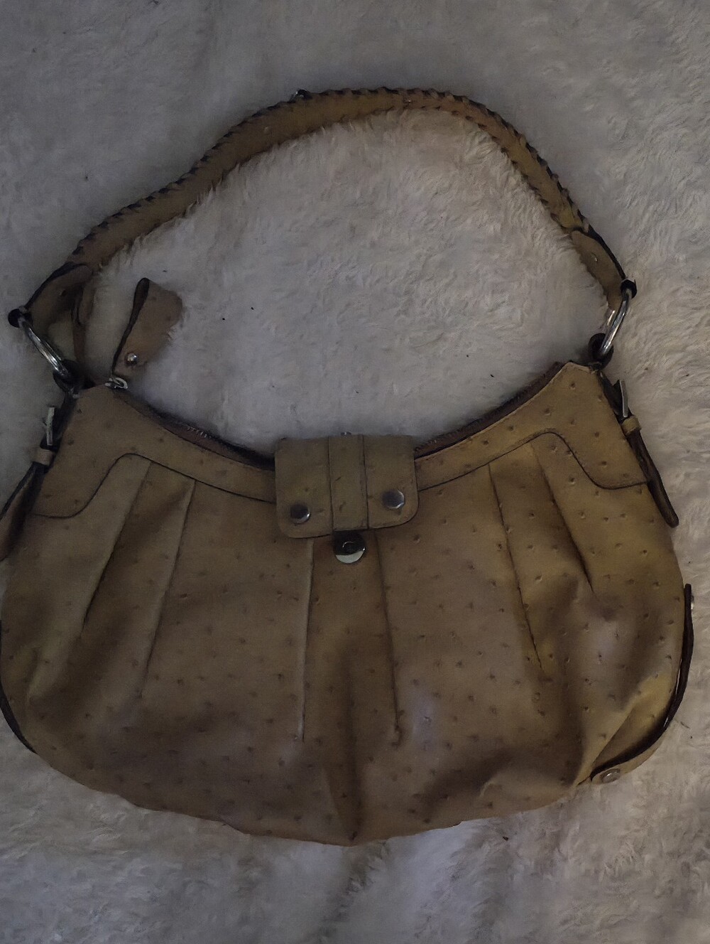 GUESS Classic Tan Women’s Hobo Bag